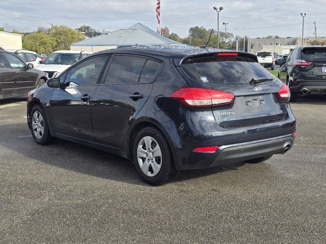 2017 Kia Forte5 LX