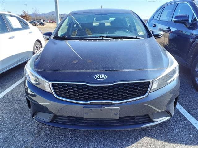 2017 Kia Forte5 LX