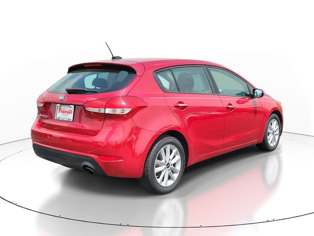 2017 Kia Forte5 LX