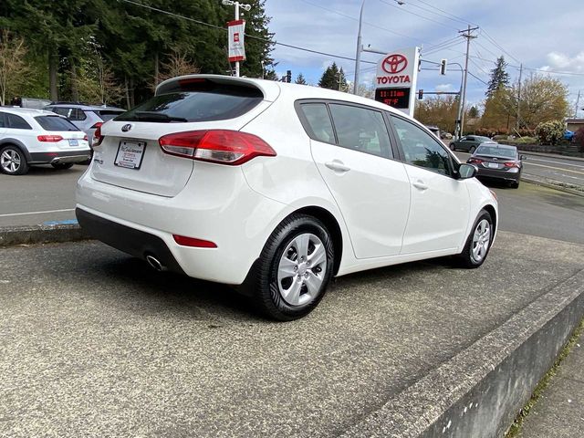 2017 Kia Forte5 LX