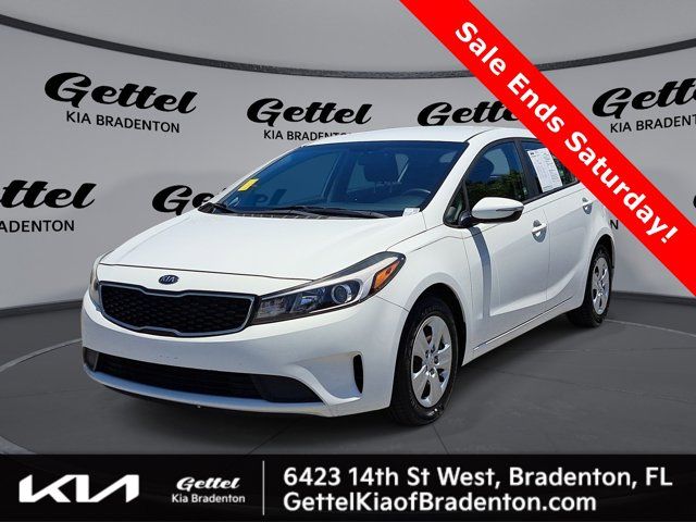 2017 Kia Forte5 LX