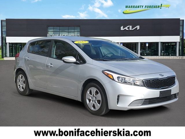2017 Kia Forte5 LX