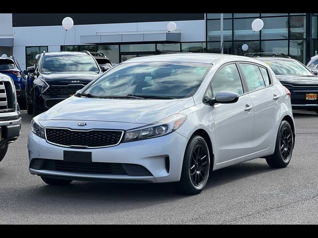 2017 Kia Forte5 LX