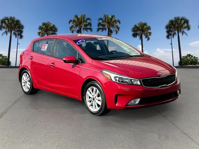 2017 Kia Forte5 LX