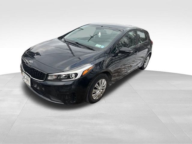 2017 Kia Forte5 LX