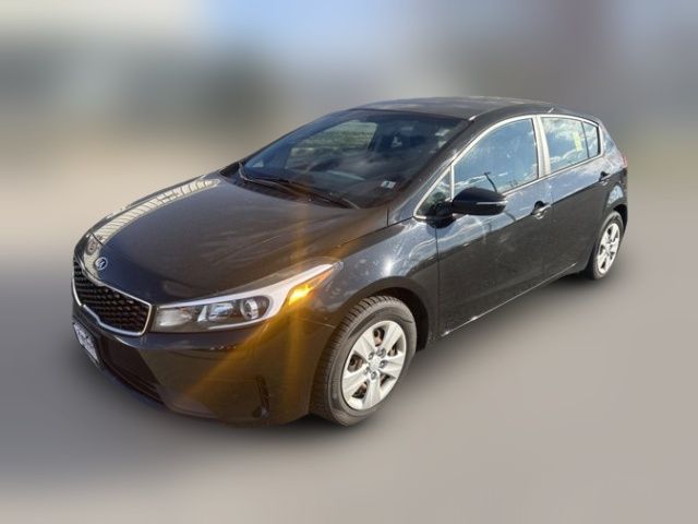 2017 Kia Forte5 LX