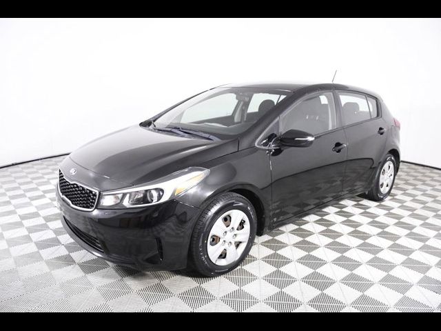 2017 Kia Forte5 LX