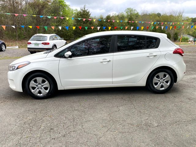 2017 Kia Forte5 LX