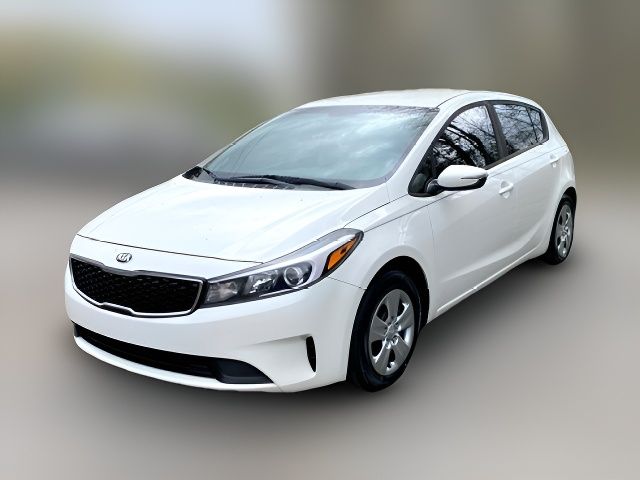 2017 Kia Forte5 LX