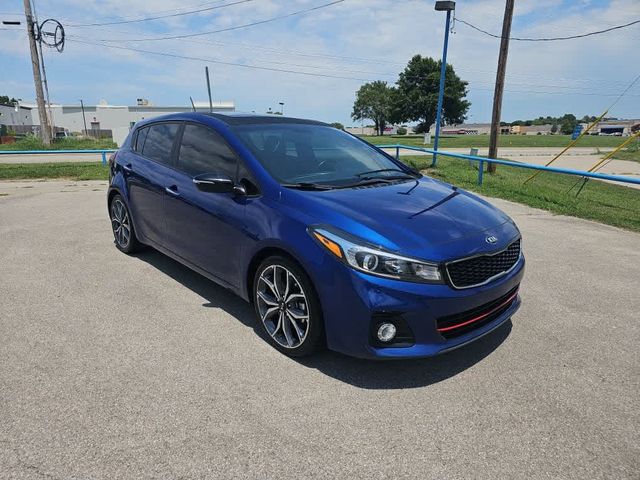 2017 Kia Forte5 SX