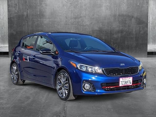 2017 Kia Forte5 SX