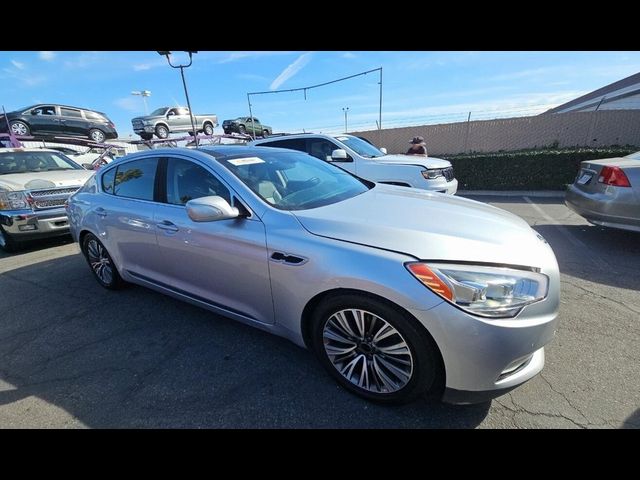 2017 Kia K900 Premium