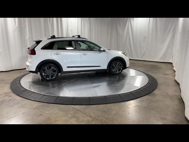 2017 Kia Niro Touring Launch Edition