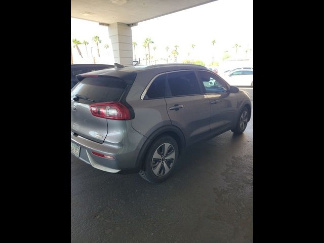 2017 Kia Niro LX