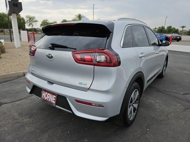 2017 Kia Niro LX