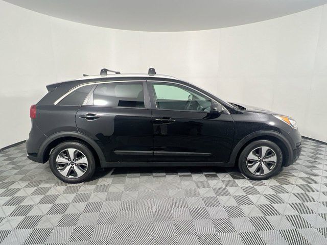 2017 Kia Niro LX