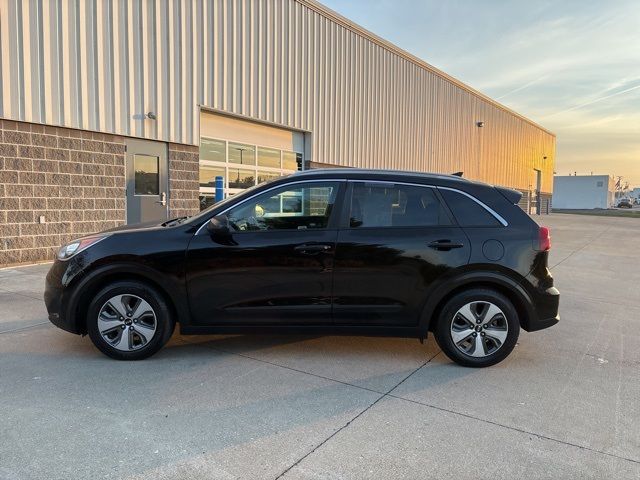 2017 Kia Niro LX