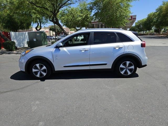 2017 Kia Niro LX