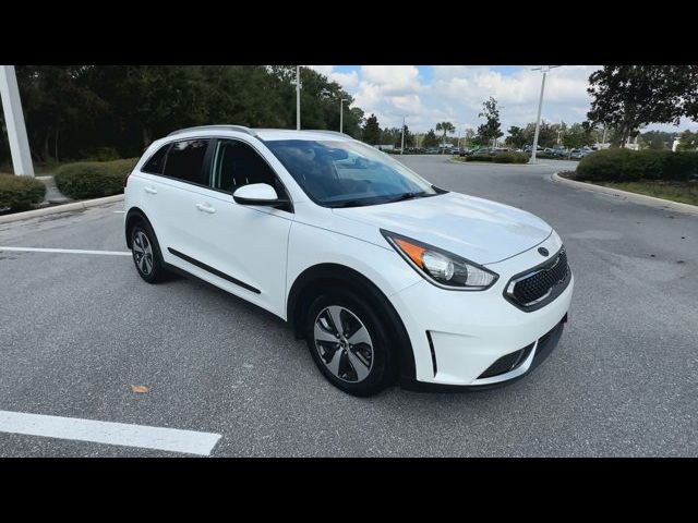 2017 Kia Niro LX