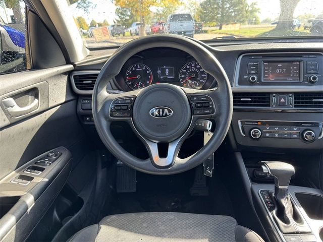 2017 Kia Optima LX