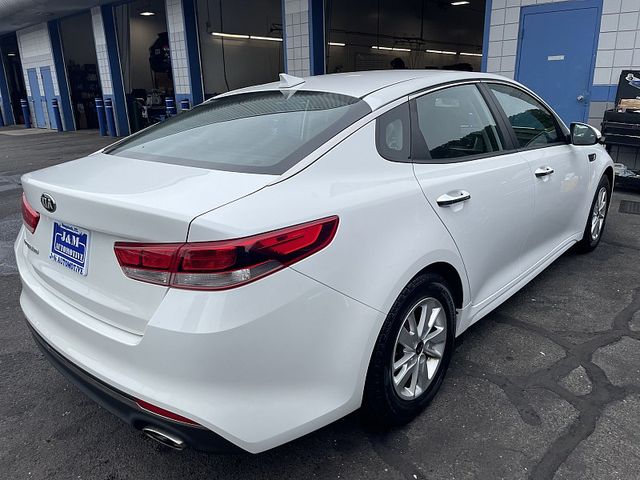 2017 Kia Optima LX