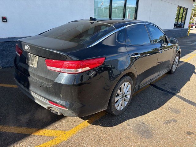 2017 Kia Optima EX