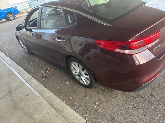 2017 Kia Optima LX