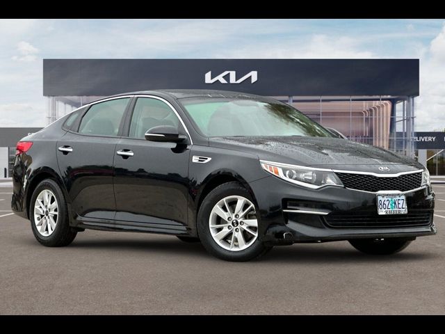 2017 Kia Optima LX