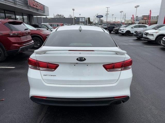 2017 Kia Optima LX