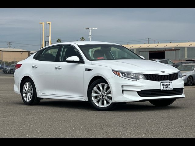 2017 Kia Optima LX