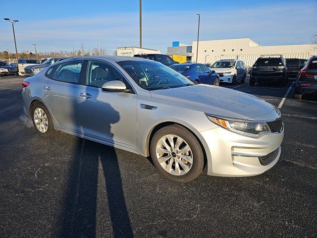 2017 Kia Optima LX