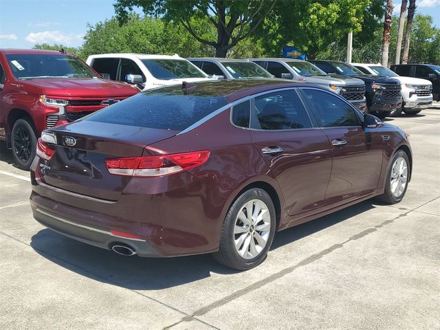 2017 Kia Optima LX