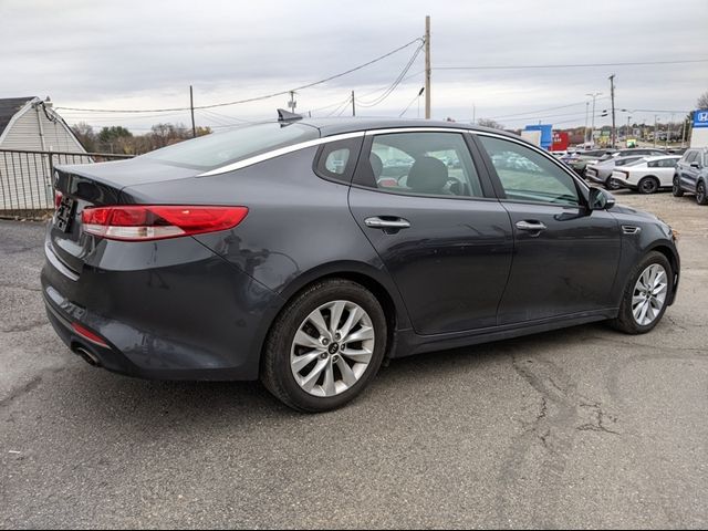 2017 Kia Optima LX