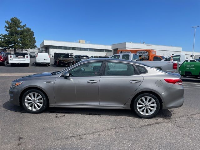 2017 Kia Optima LX