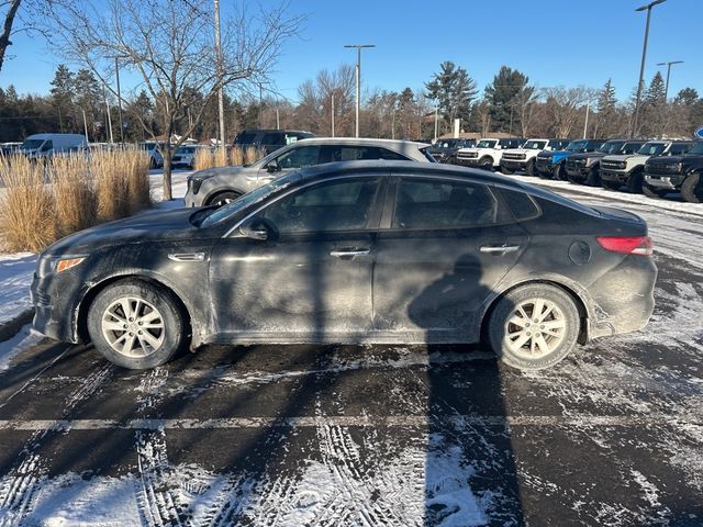 2017 Kia Optima LX