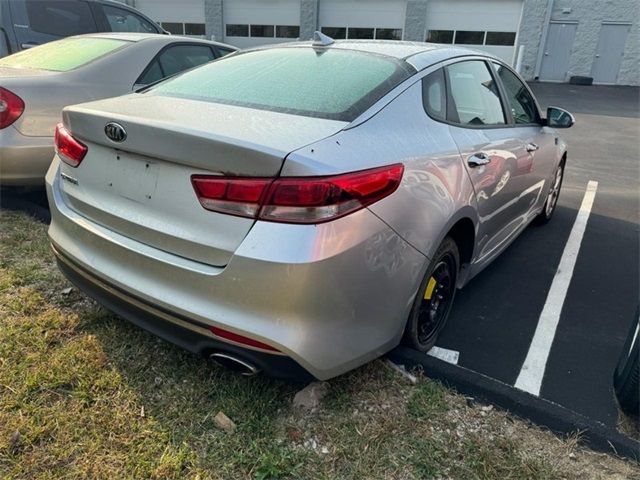 2017 Kia Optima LX