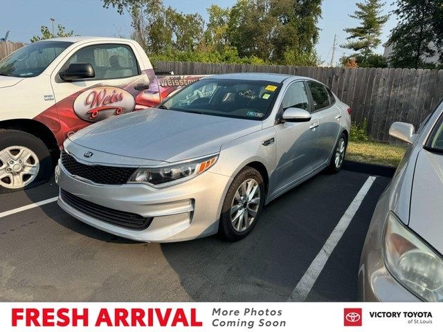 2017 Kia Optima LX