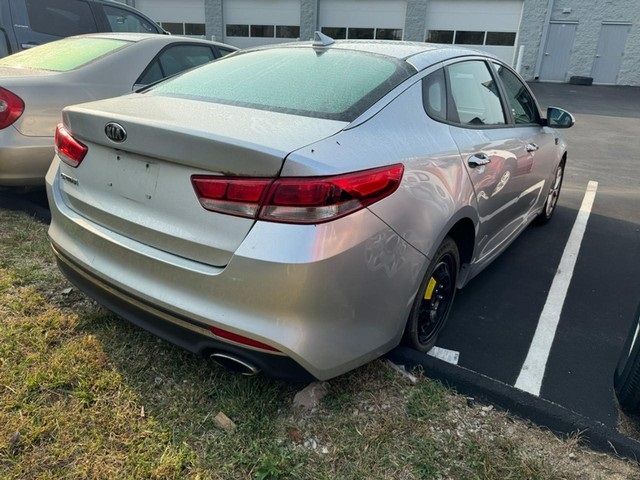 2017 Kia Optima LX