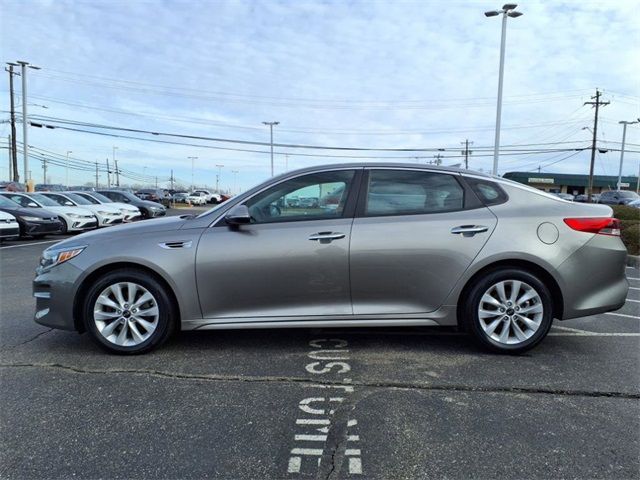 2017 Kia Optima LX