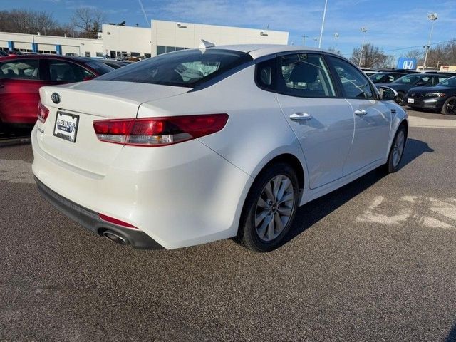 2017 Kia Optima LX