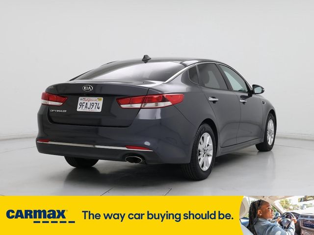 2017 Kia Optima LX