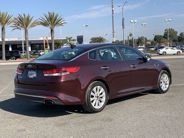 2017 Kia Optima LX