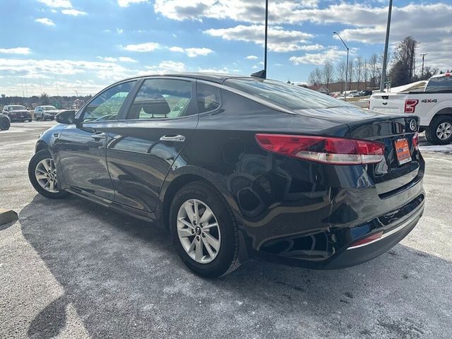 2017 Kia Optima LX