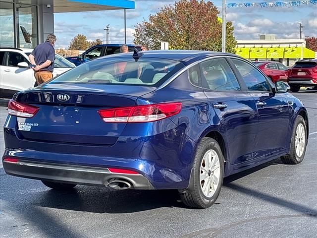 2017 Kia Optima LX