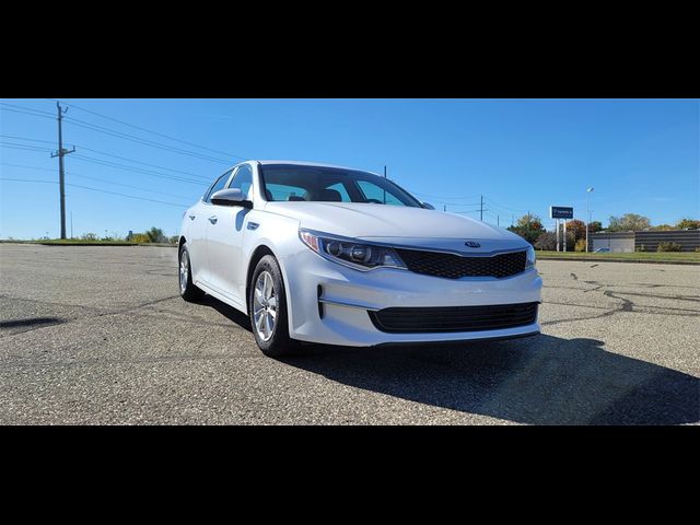 2017 Kia Optima LX