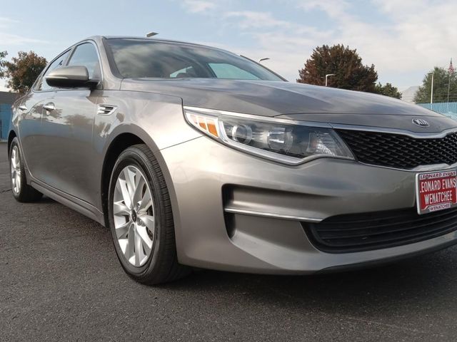 2017 Kia Optima LX
