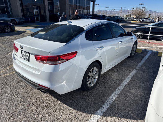 2017 Kia Optima LX