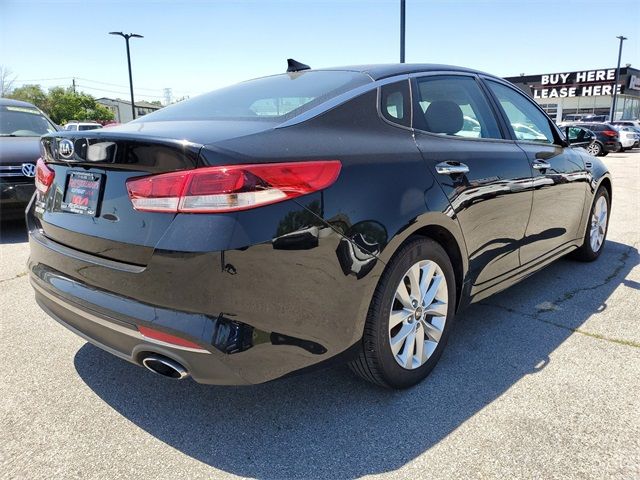 2017 Kia Optima LX