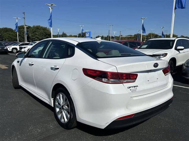 2017 Kia Optima LX