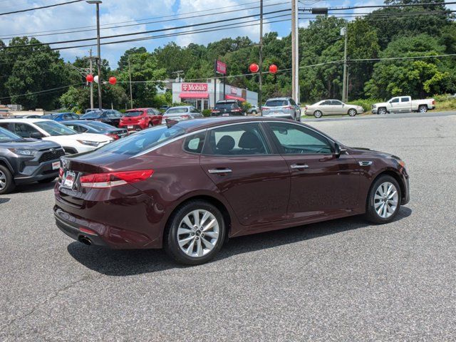 2017 Kia Optima LX